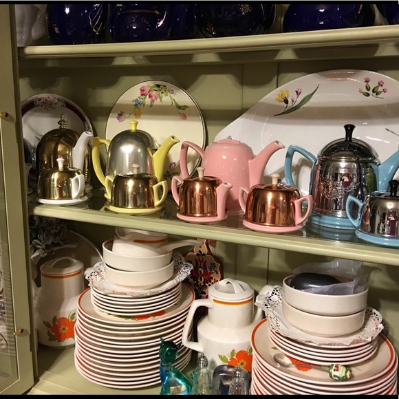 Meet your Posher, April - Picture 5 of 7